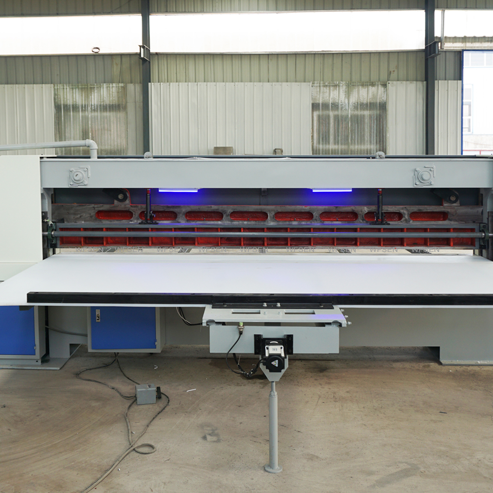 3200 pneumatic veneer clipper